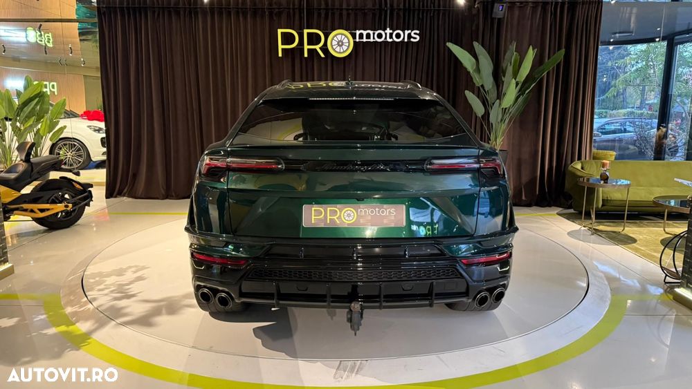 Lamborghini URUS - 6