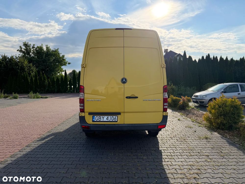 Mercedes-Benz SPRINTER - 6