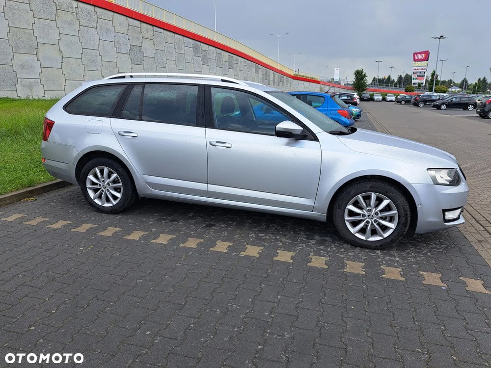 Skoda Octavia 1.6 TDI Style - 11