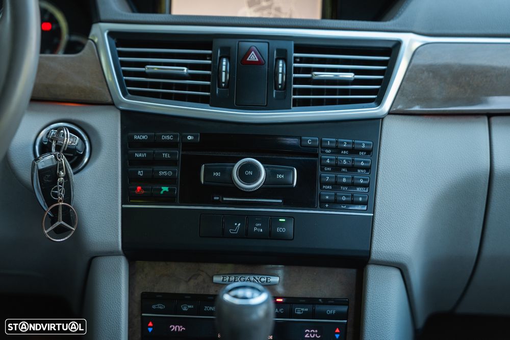 Mercedes-Benz E 200 CGi Elegance BE 165g - 44