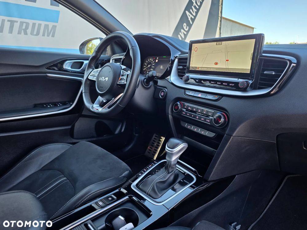 Kia ProCeed 1.5 T-GDI DCT7 OPF GT LINE - 13