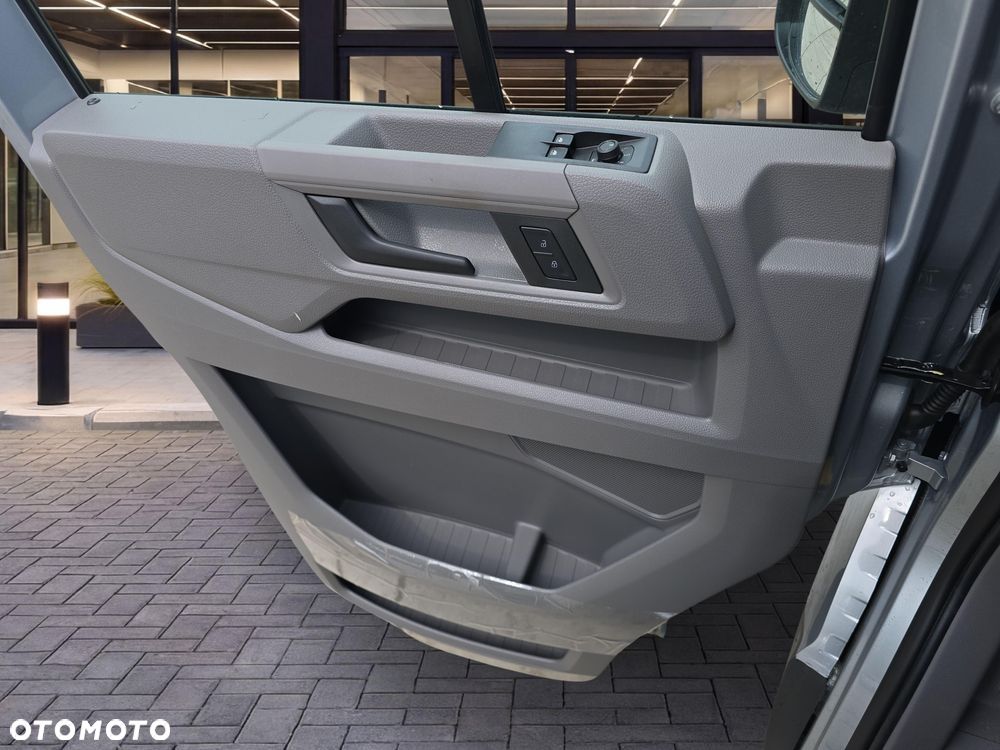 Volkswagen Crafter 35 TDI (14,4m3) automat - 11