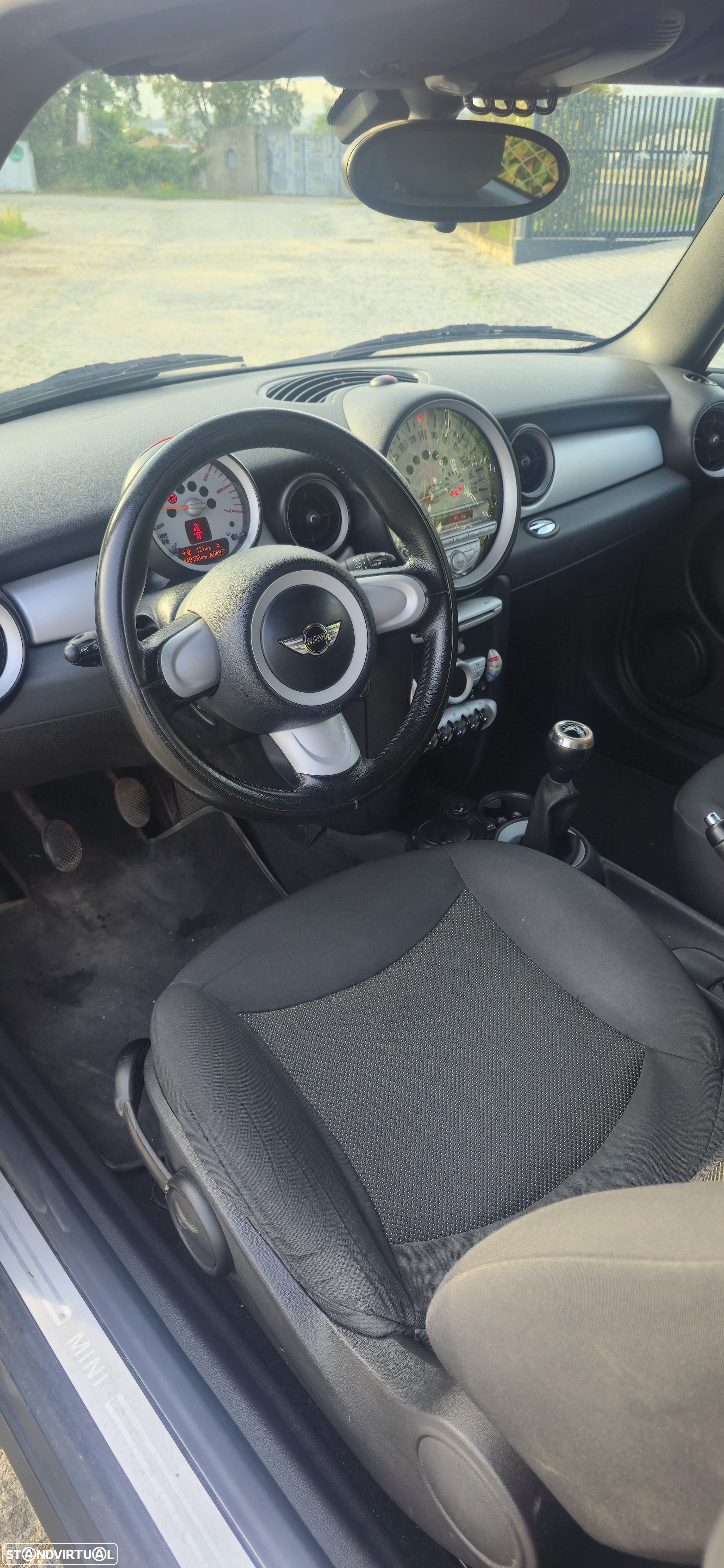 MINI 3 Portas Cooper D - 9