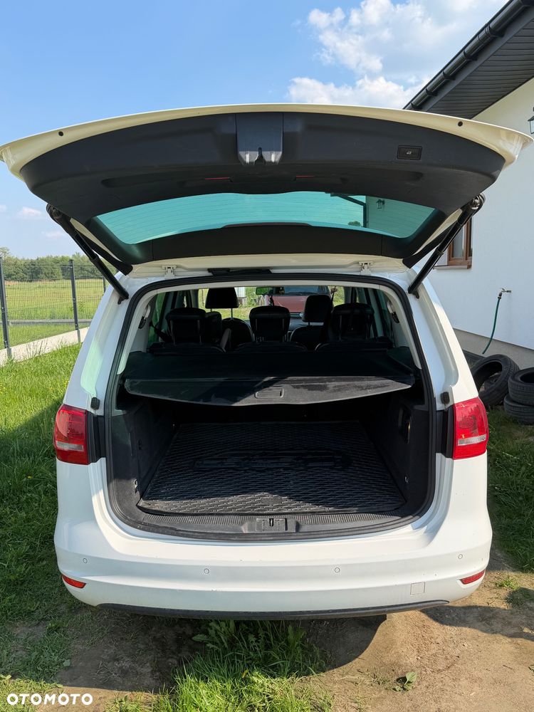 Volkswagen Sharan 2.0 TDI Comfortline - 10