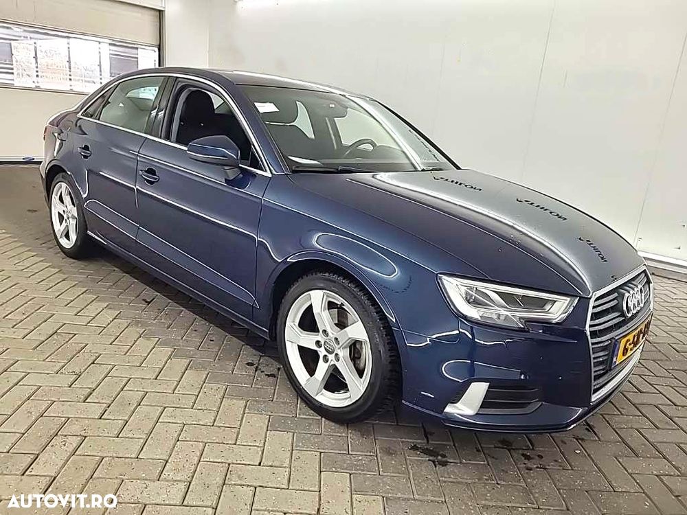 Audi A3 1.0 TFSI S tronic Sport - 1