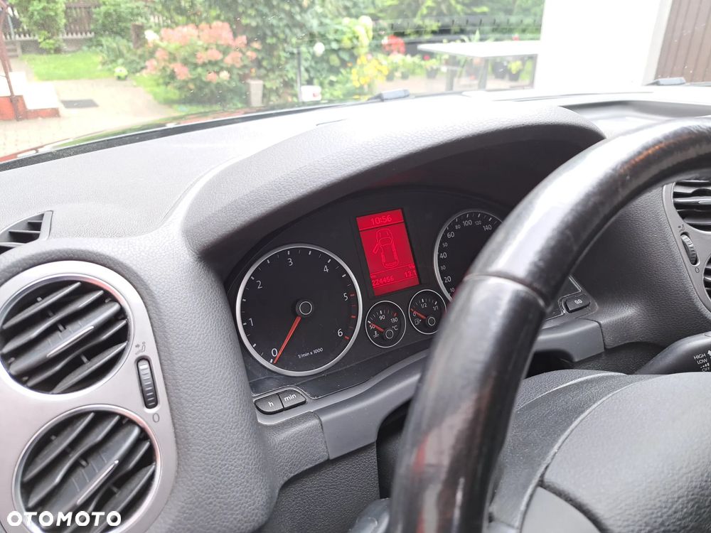 Volkswagen Tiguan 2.0 TDI 4Mot Trend DSG - 8