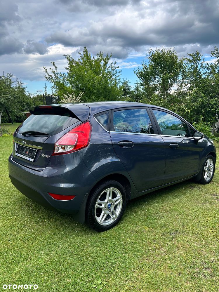 Ford Fiesta 1.0 EcoBoost Titanium - 9