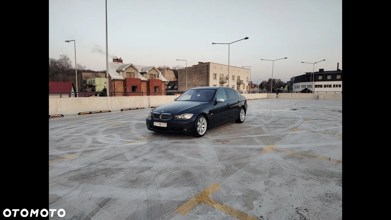 BMW Seria 3 330xi - 18
