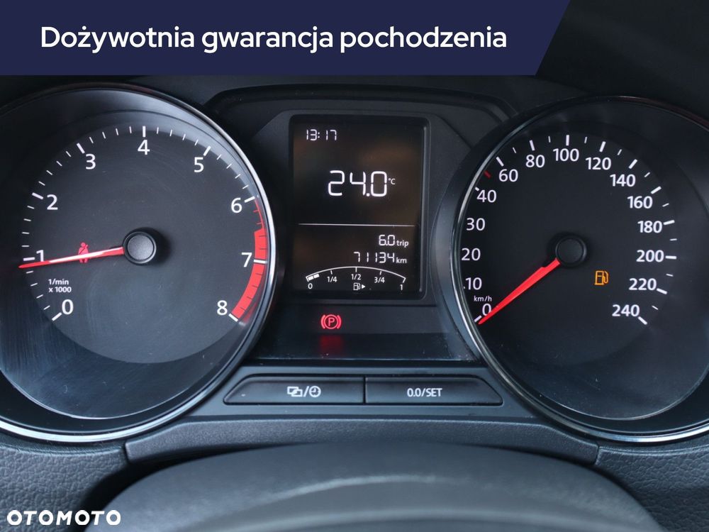 Volkswagen Polo - 13