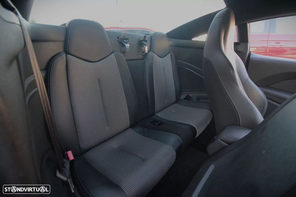 Peugeot RCZ 1.6 200 THP Onyx - 21