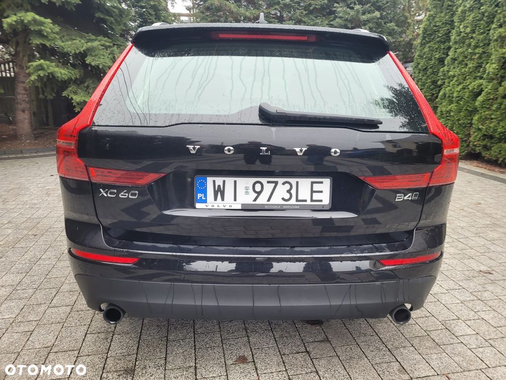 Volvo XC 60 D4 Momentum Pro - 13