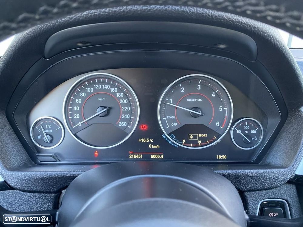 BMW 318 d Pack M - 27