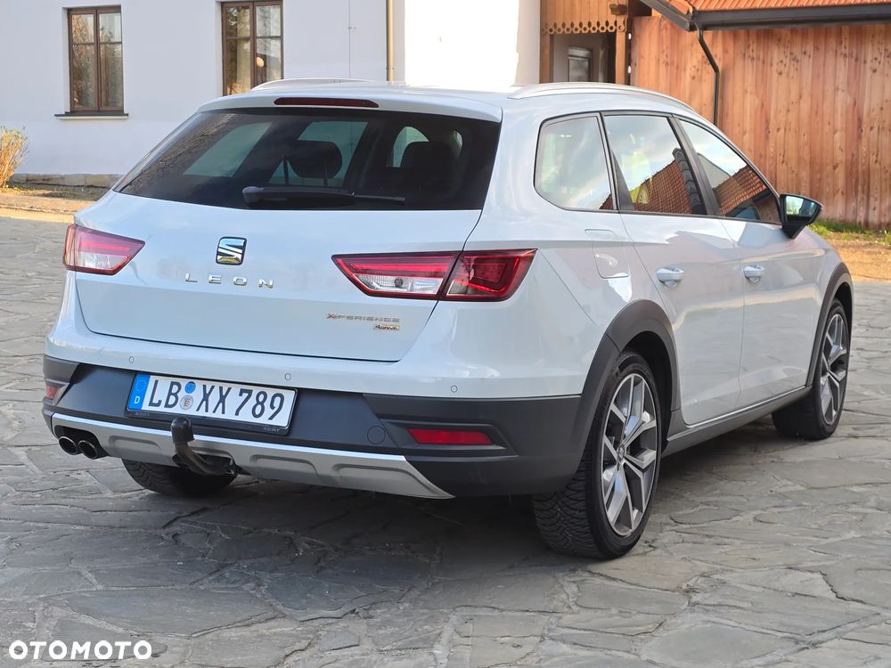Seat Leon 2.0 TDI DPF Start&Stop XCELLENCE - 8