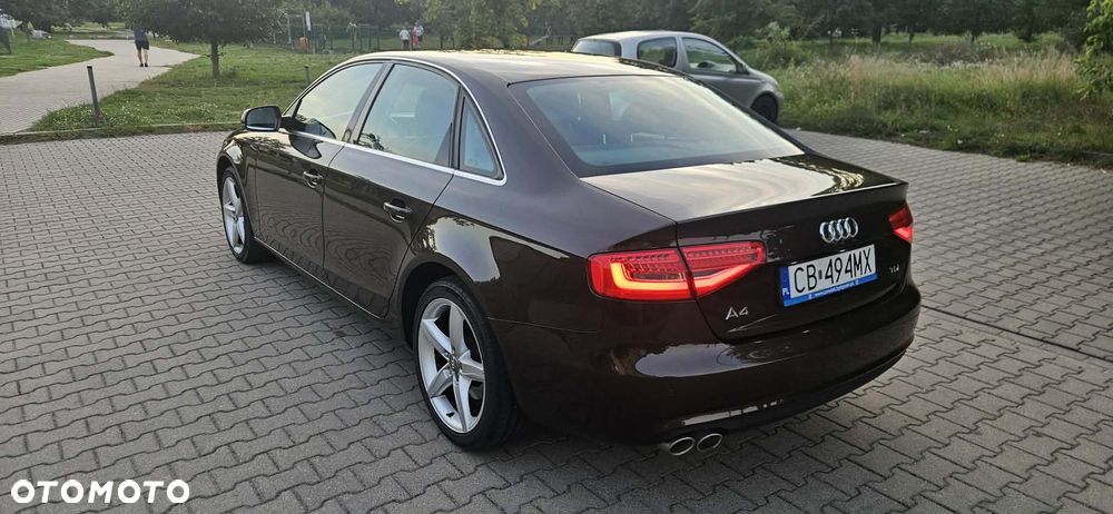 Audi A4 Limousine - 7