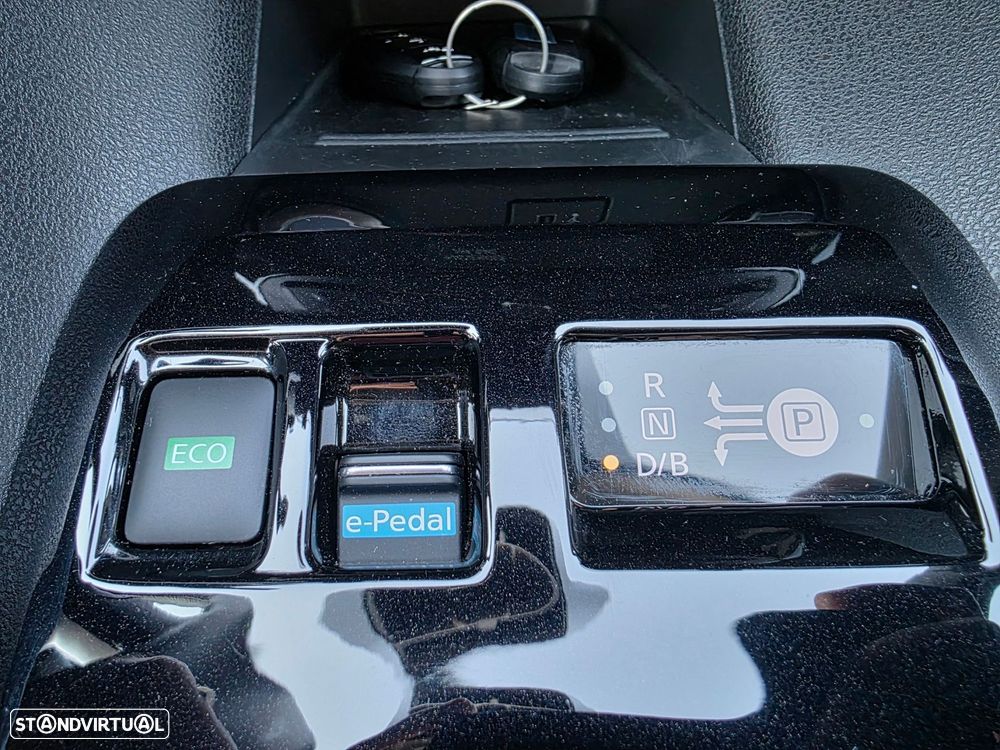 Nissan Leaf N-Connecta Full Led - 20