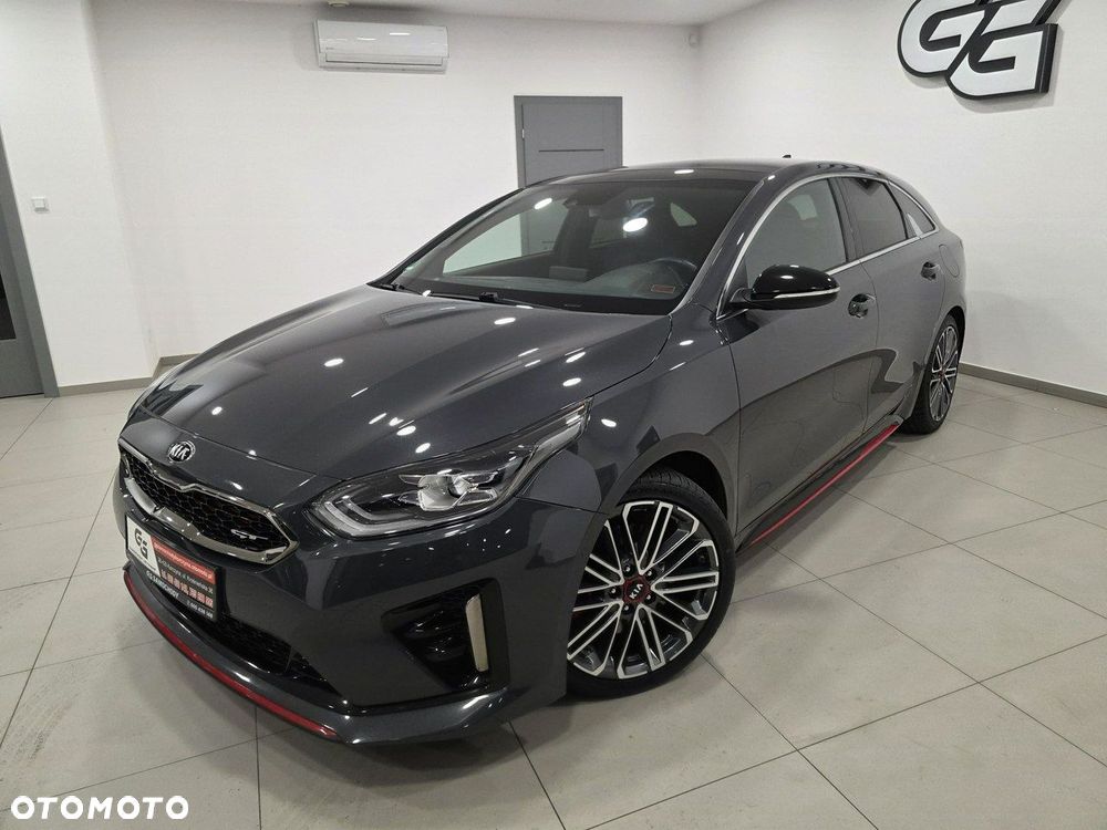 Kia ProCeed 1.6 T-GDI GT DCT - 3