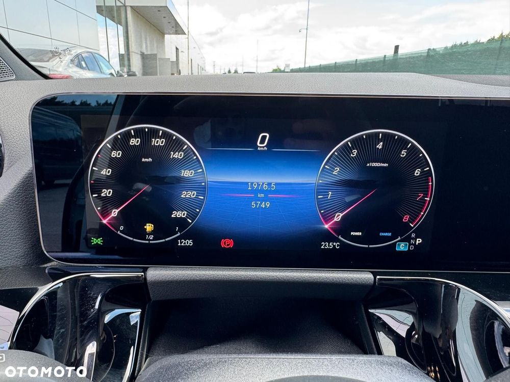 Mercedes-Benz GLA - 26