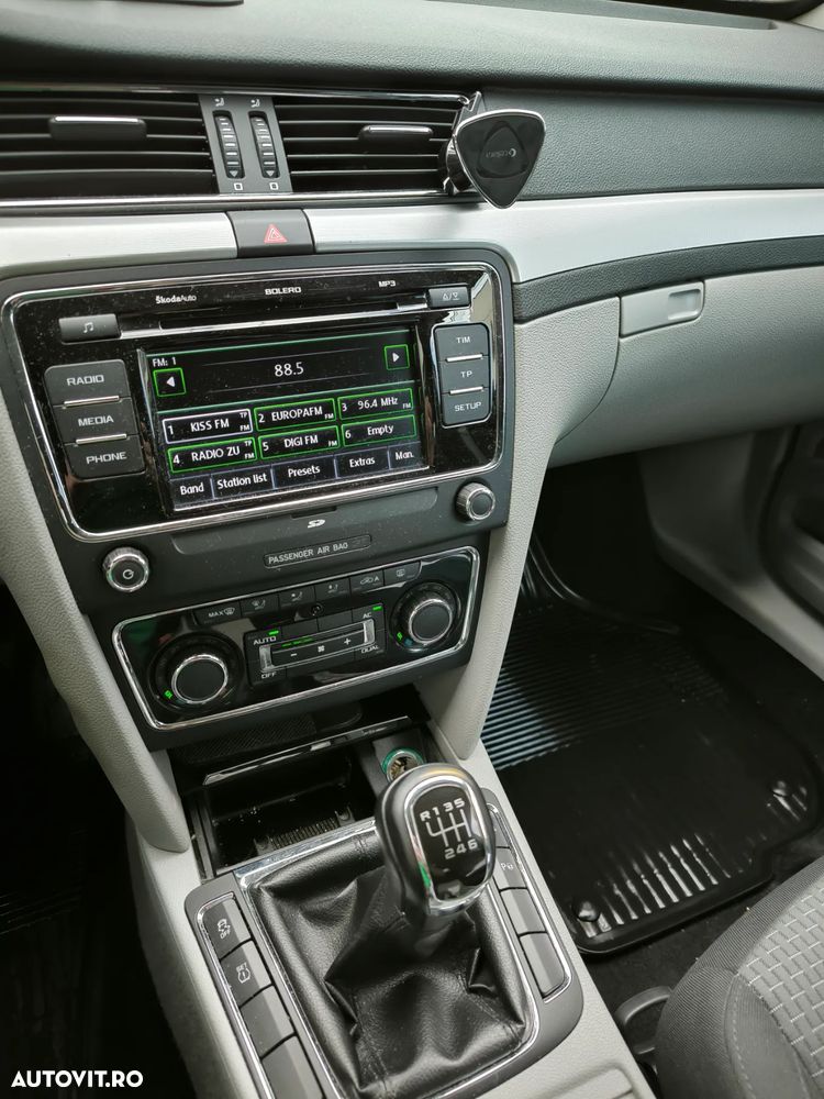 Skoda Superb Combi 2.0 TDI Ambition - 7