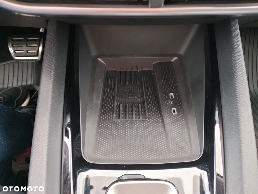 Skoda Octavia 2.0 TDI Selection DSG - 22