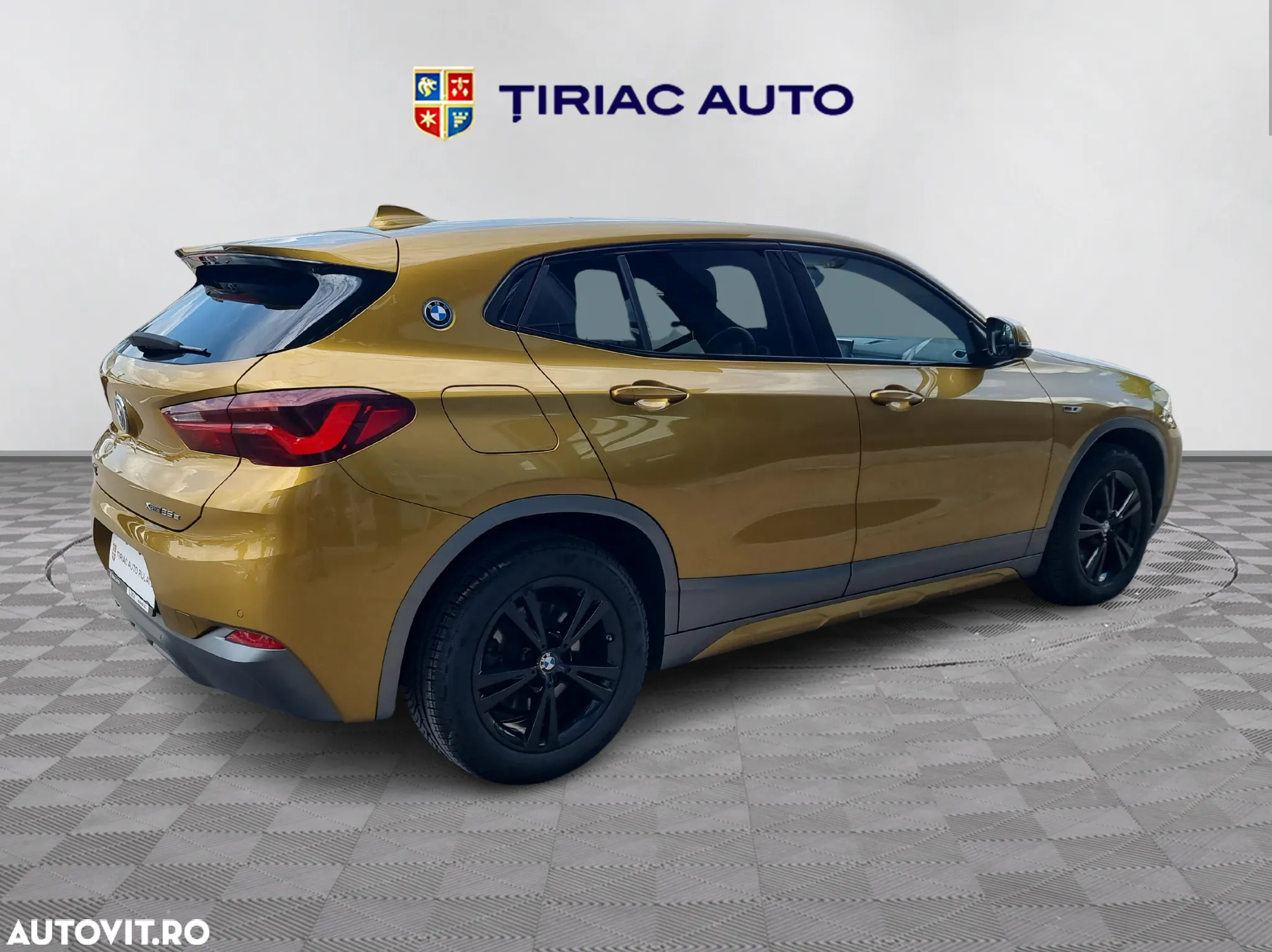 BMW X2 xDrive25e AT PHEV - 6