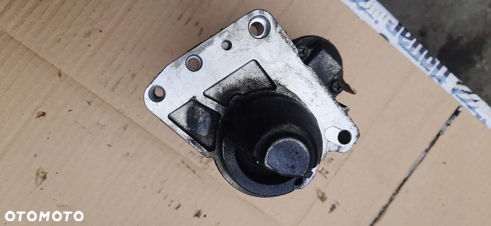 Mini 1.6 t Peugeot Citroen 1.6 thp Rozrusznik V7550017 80 04 M000T32271ZE Alternator V757692180 A003TG528ZEB Kompresor klimatyzacji 447190-8122 6sel16c 08k06350 - 5