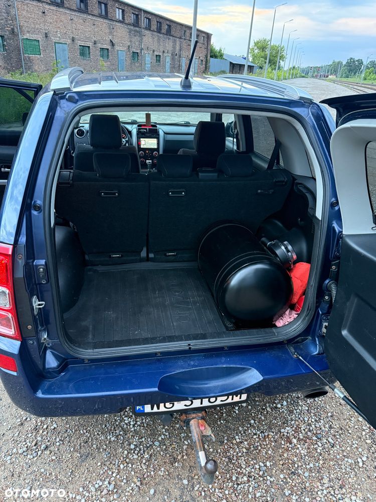 Suzuki Grand Vitara 2.0 Comfort - 10