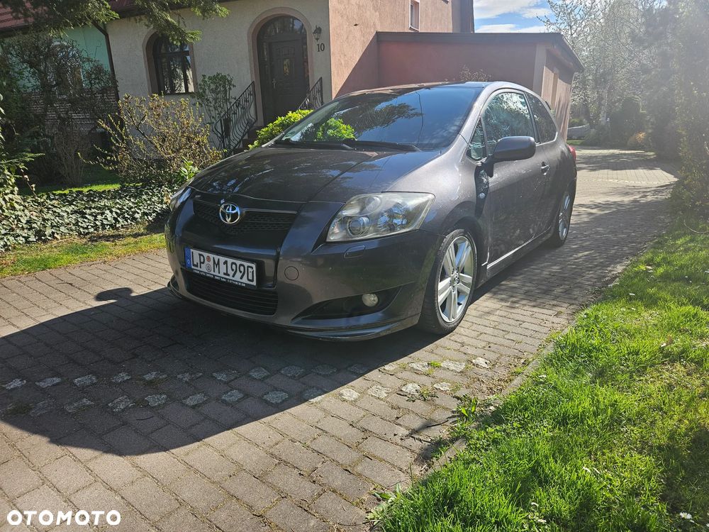 Toyota Auris 2.2 D-4D D-CAT - 12