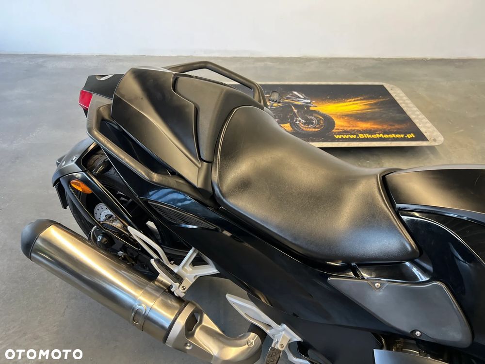 Can-Am Spyder - 13