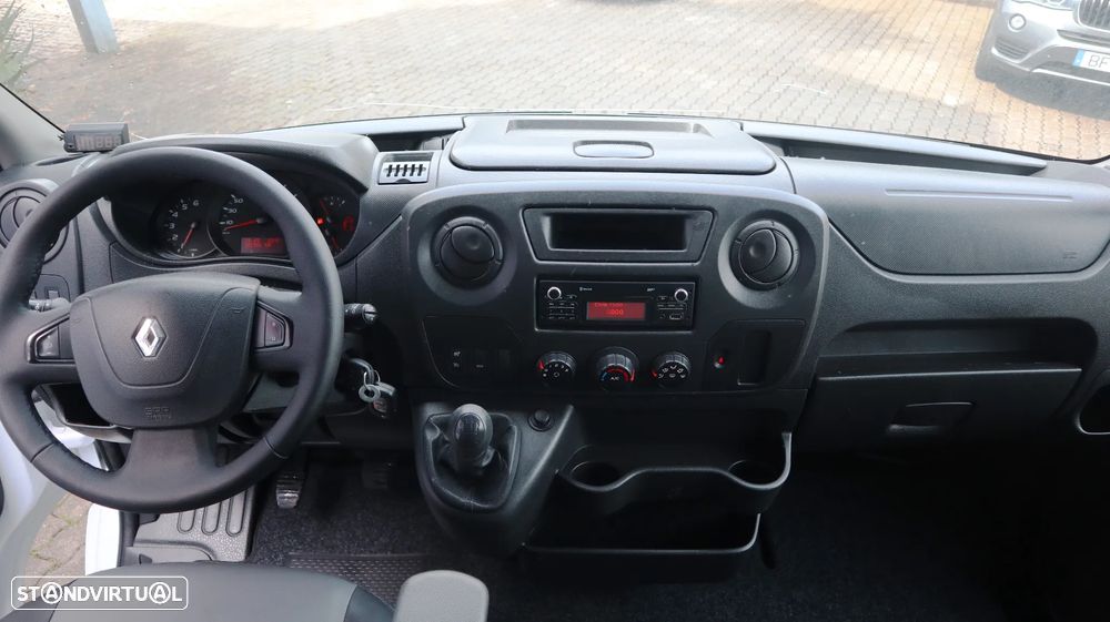 Renault Master 2.3 dci 110 Cabine Dupla - 9