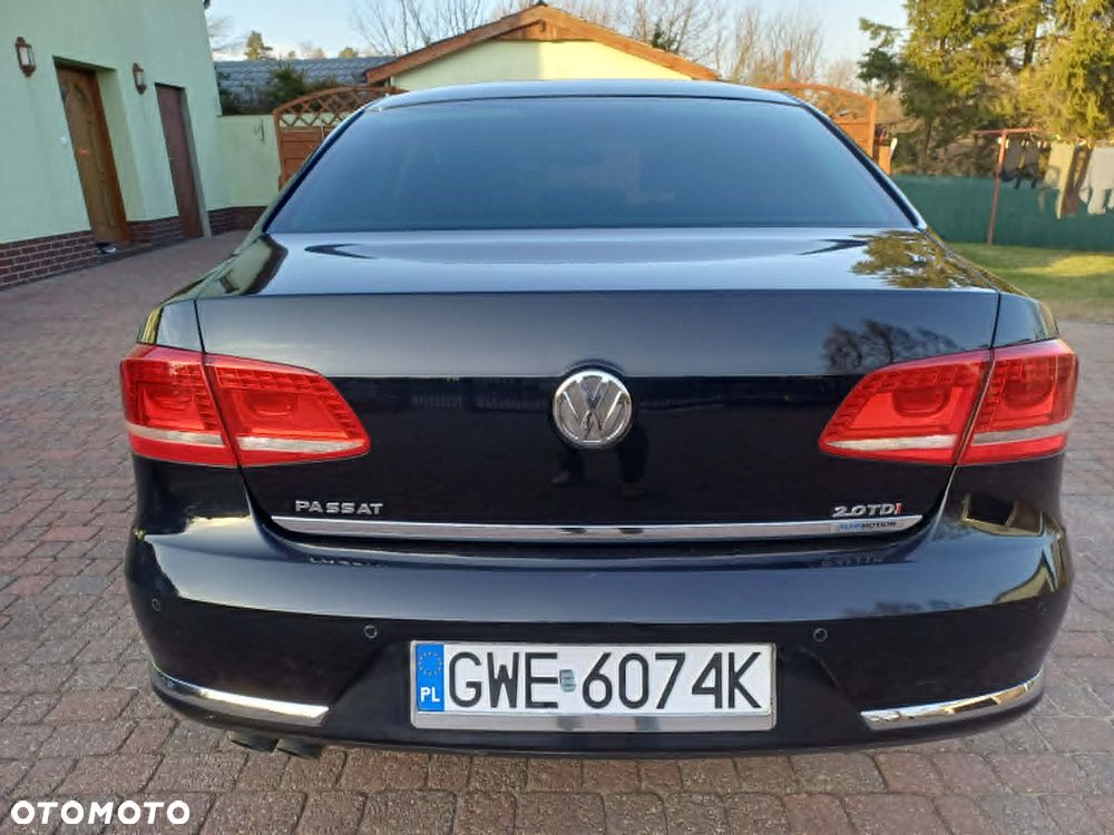 Volkswagen Passat 2.0 TDI Highline DSG - 15