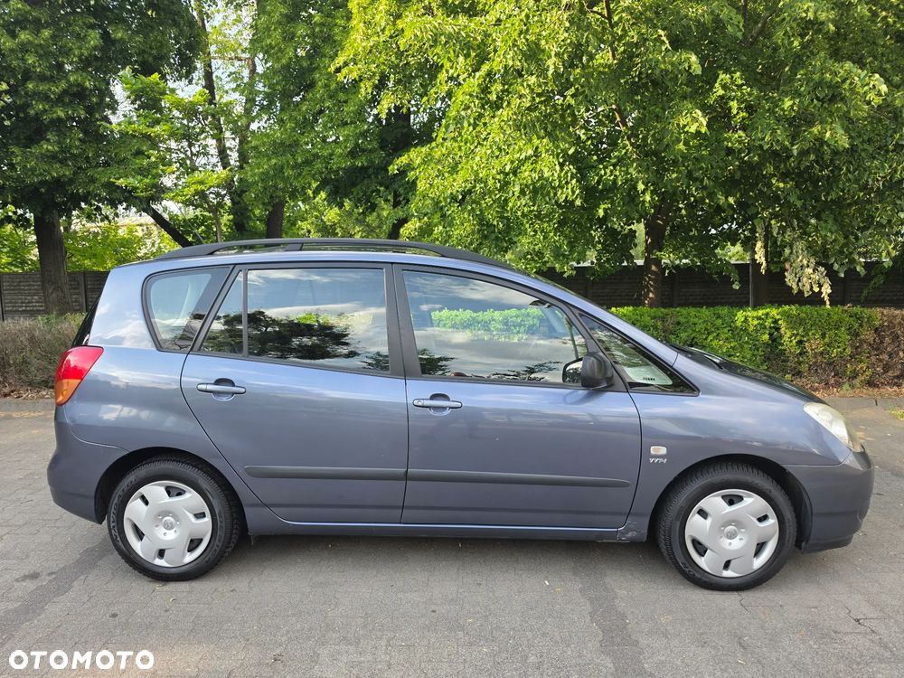 Toyota Corolla Verso 1.6 Terra - 6