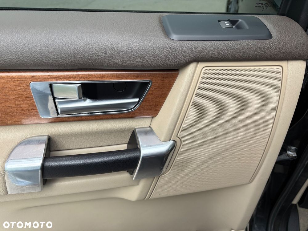 Land Rover Discovery 3.0 V6 SC HSE - 26