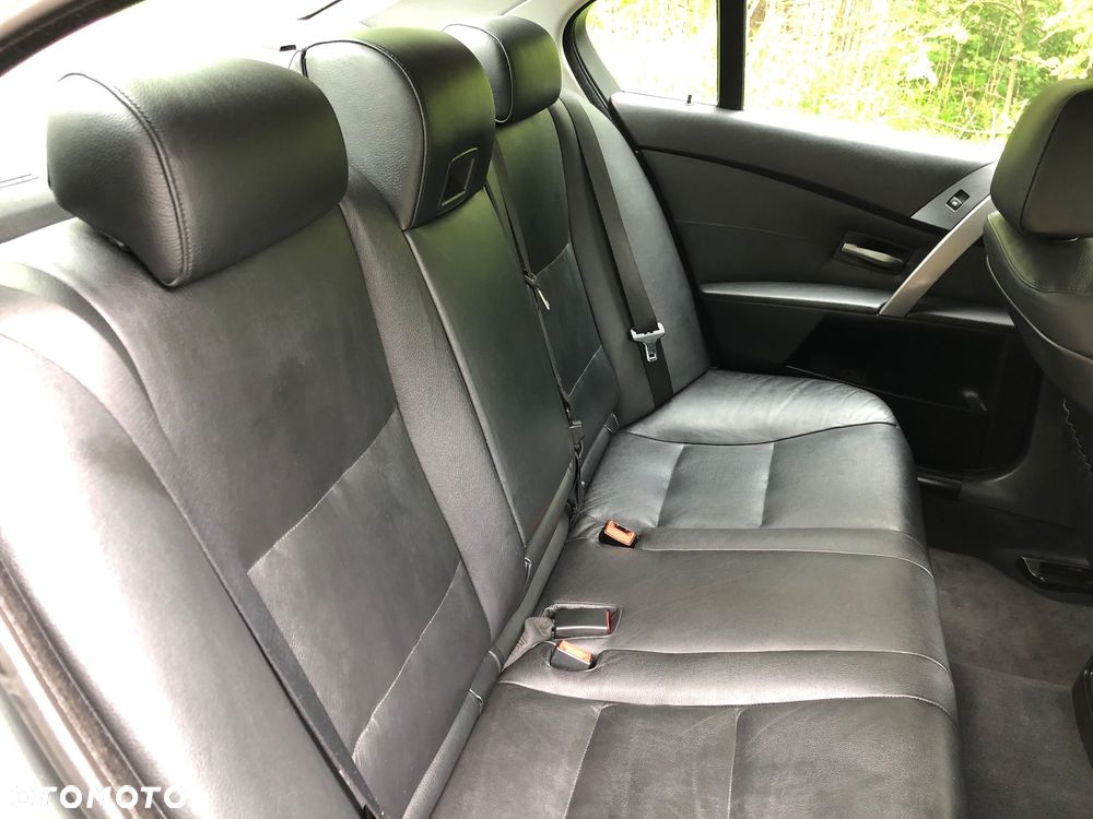 BMW Seria 5 - 29