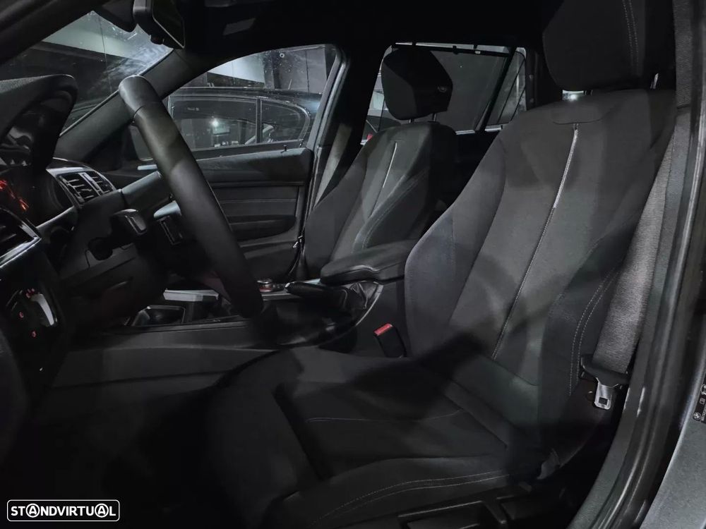 BMW 320 d Sport Line - 8