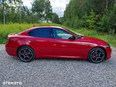 Alfa Romeo Giulia 2.0 Turbo Competizione Q4 - 6