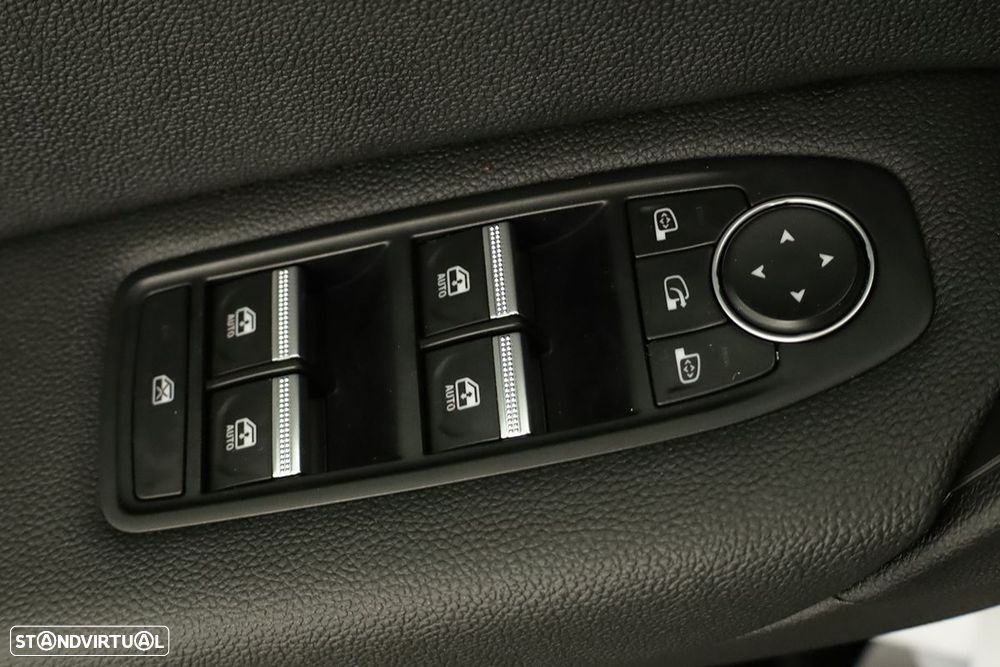 Renault Captur 1.0 TCe Techno Bi-Fuel - 20