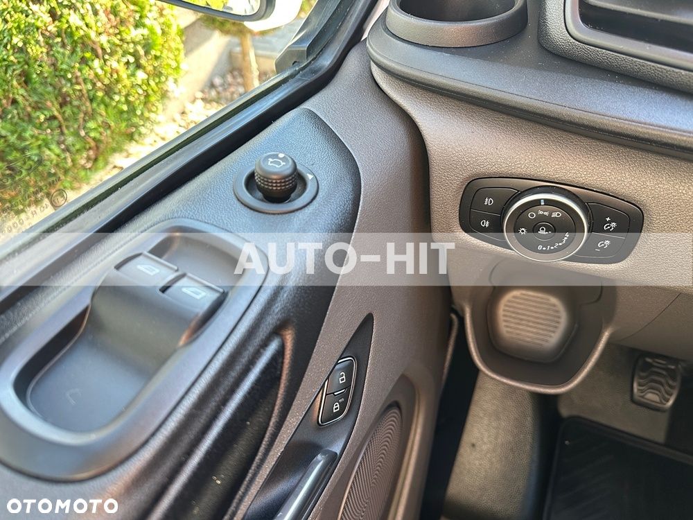 Ford Transit - 27