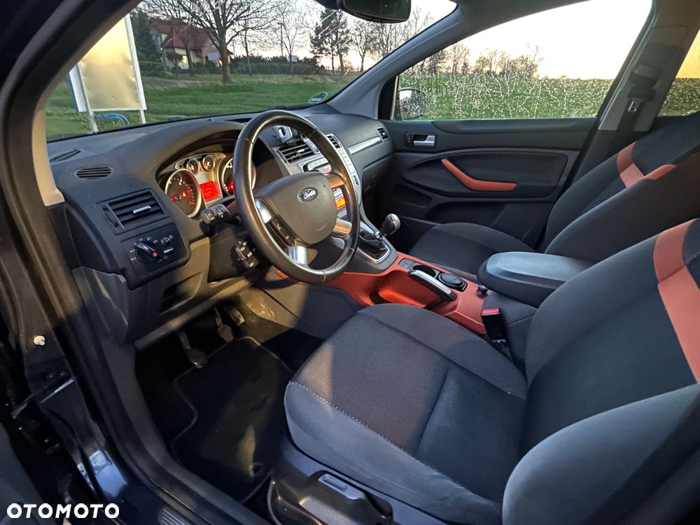 Ford Kuga 2.0 TDCi Titanium - 7