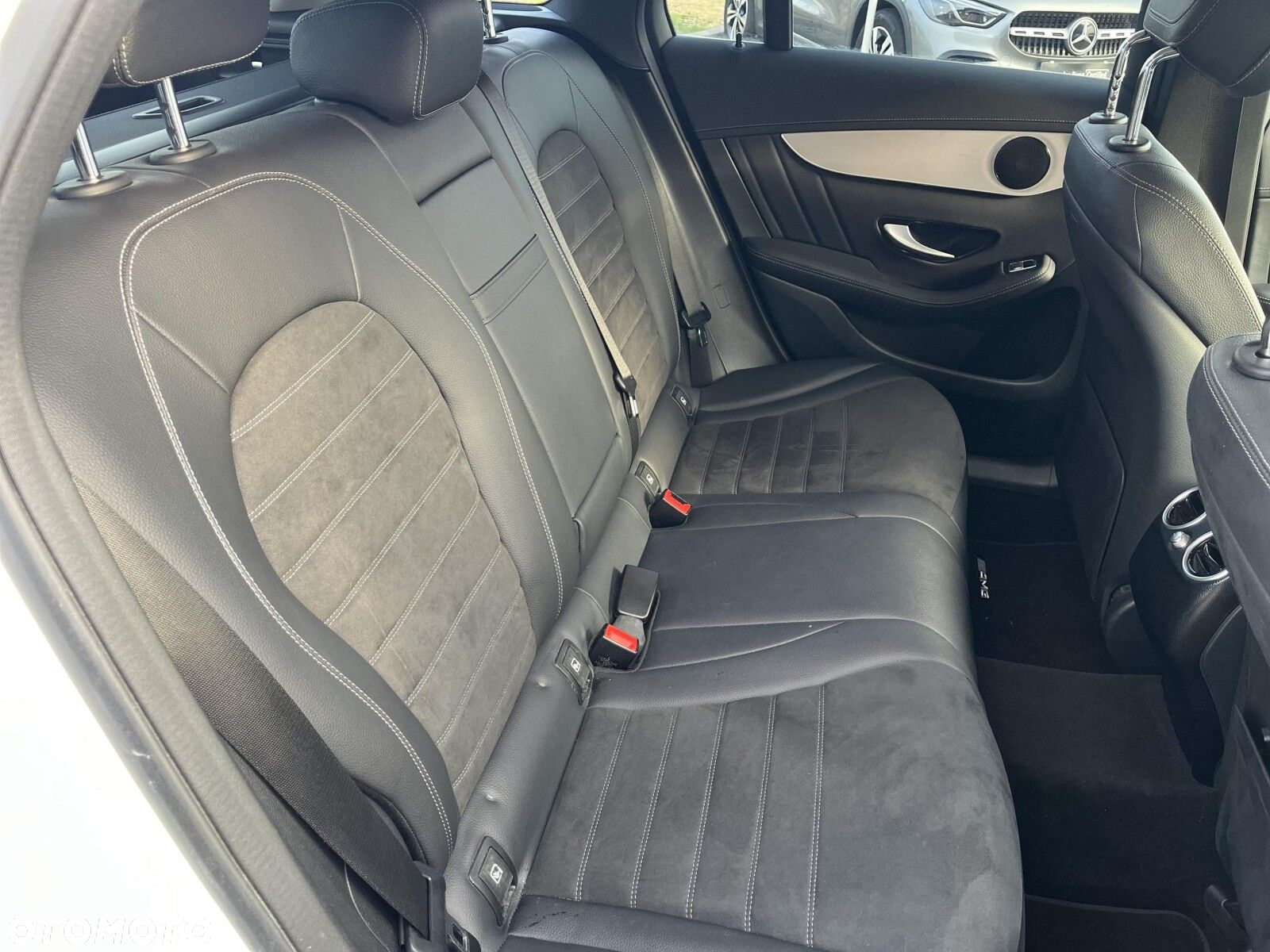 Mercedes-Benz GLC 200 4-Matic - 17