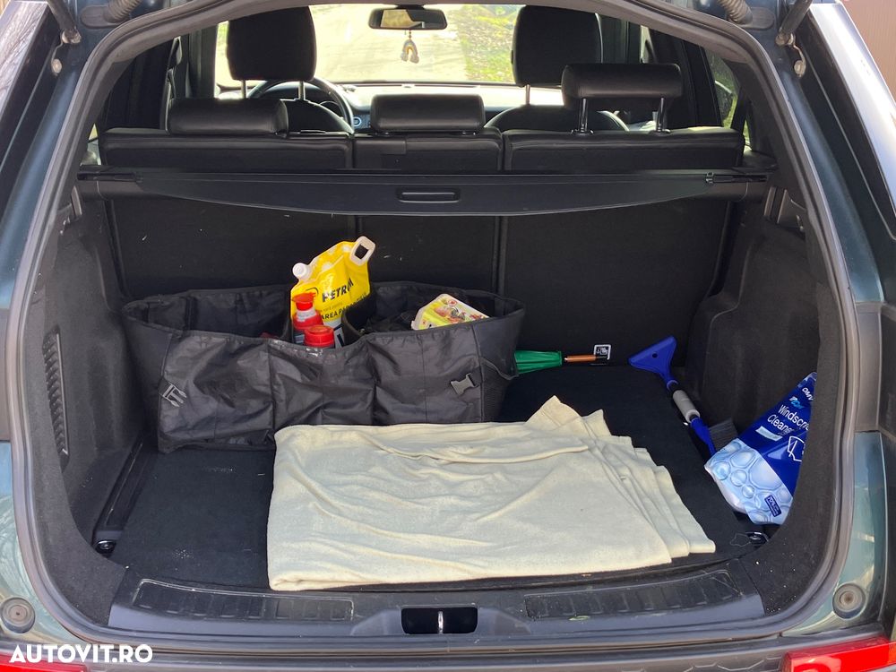 Land Rover Discovery Sport - 16