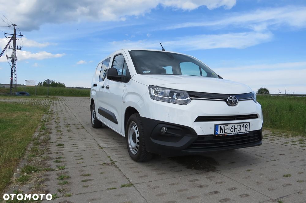 Toyota Proace City 1.2 D-4t 130km A/t Long Brygadówka - 14