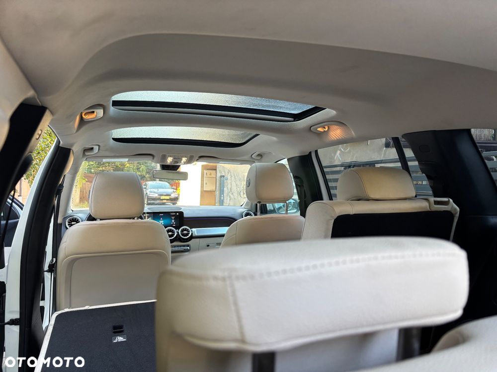 Mercedes-Benz GLB - 35