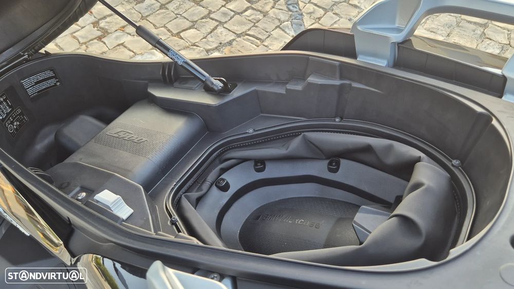 BMW C 400 GT Triple Black - 23