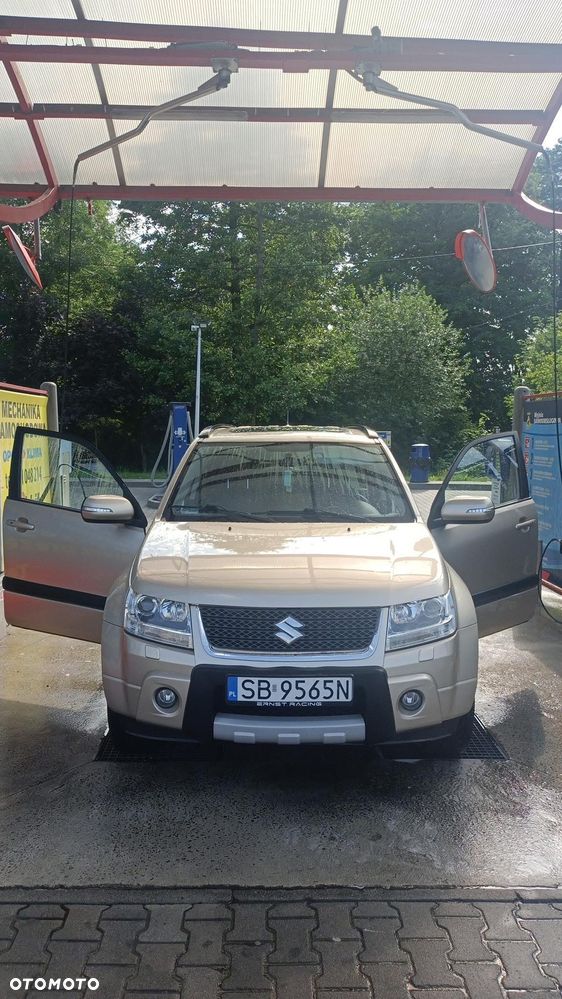 Suzuki Grand Vitara 1.9 DDiS Premium - 1