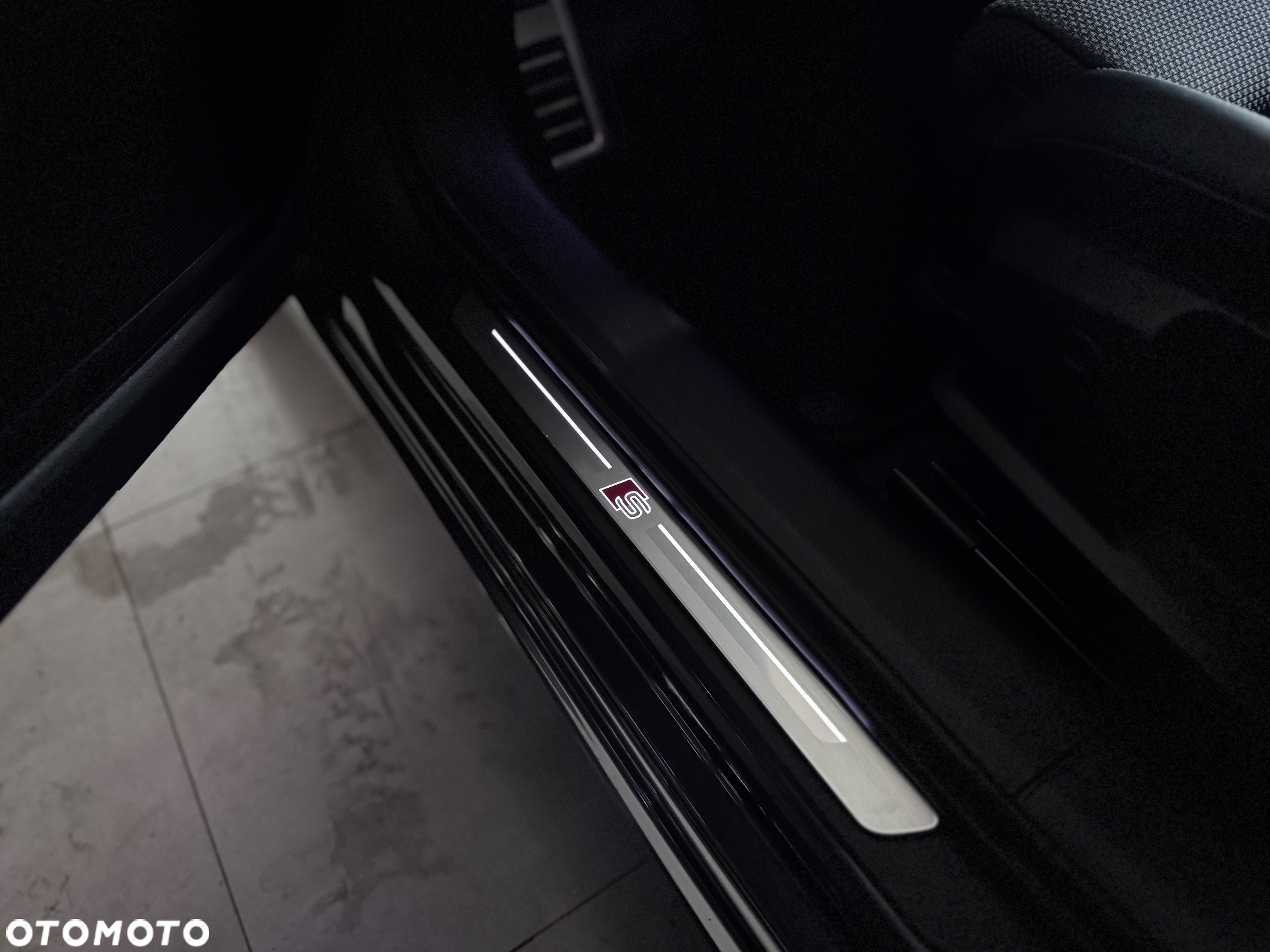 Audi A6 Avant 50 TFSI e quattro S tronic S line - 36