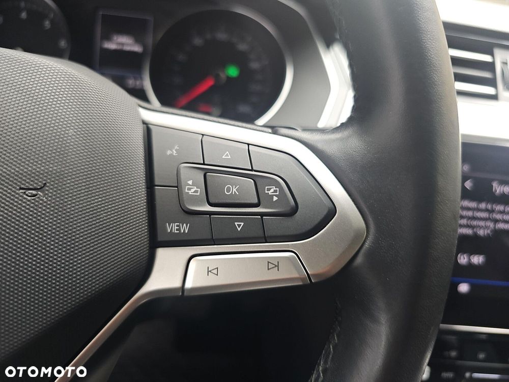 Volkswagen Passat Variant 1.5 TSI EVO Business DSG - 15