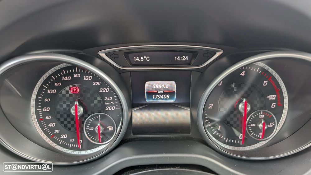 Mercedes-Benz A 180 d AMG Line - 17