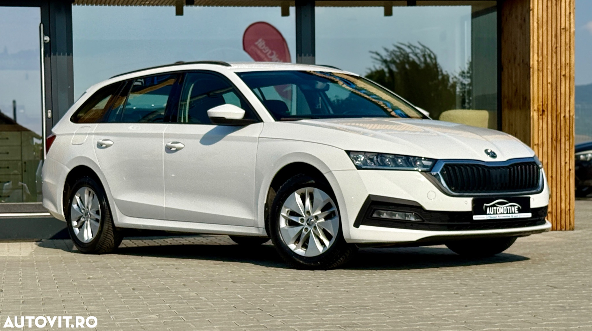 Skoda Octavia Combi 2.0 TDI Ambition - 10