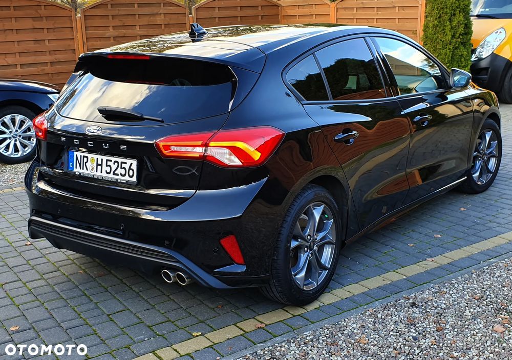Ford Focus - 11