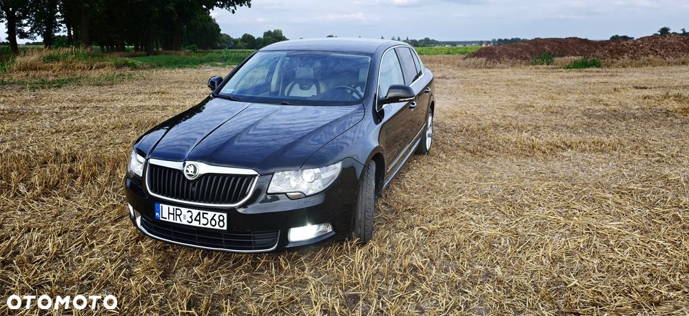 Skoda Superb 1.8 TSI Elegance DSG - 3